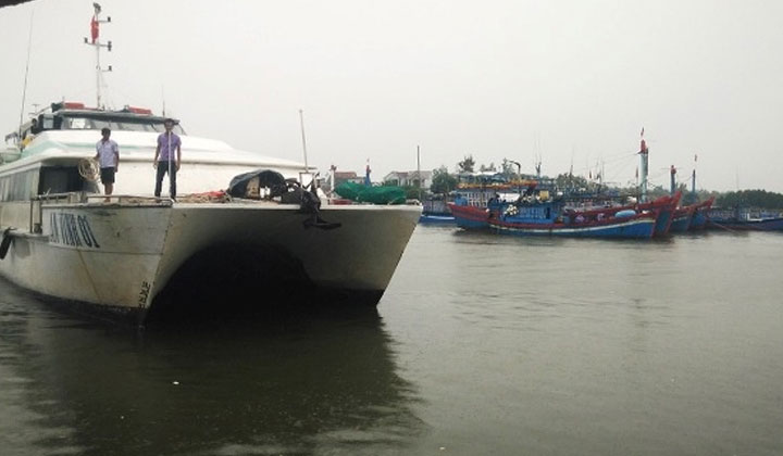 Thời tiết xấu, đảo Lý Sơn cô lập dài ngày